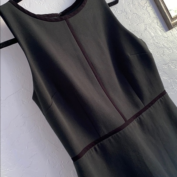 LOFT DRESS - Picture 3 of 4